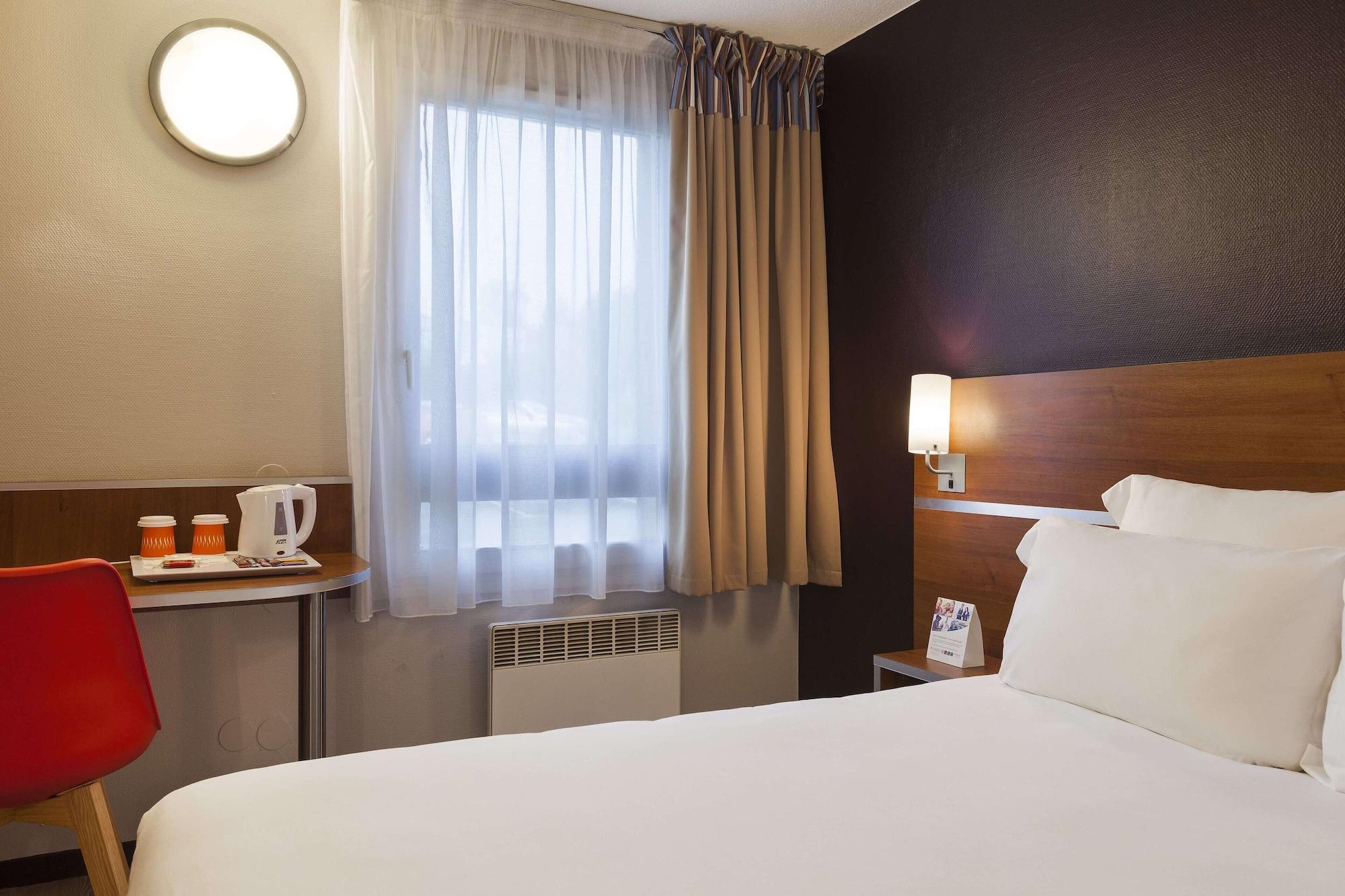 Comfort Hotel Linas - Montlhery Bagian luar foto