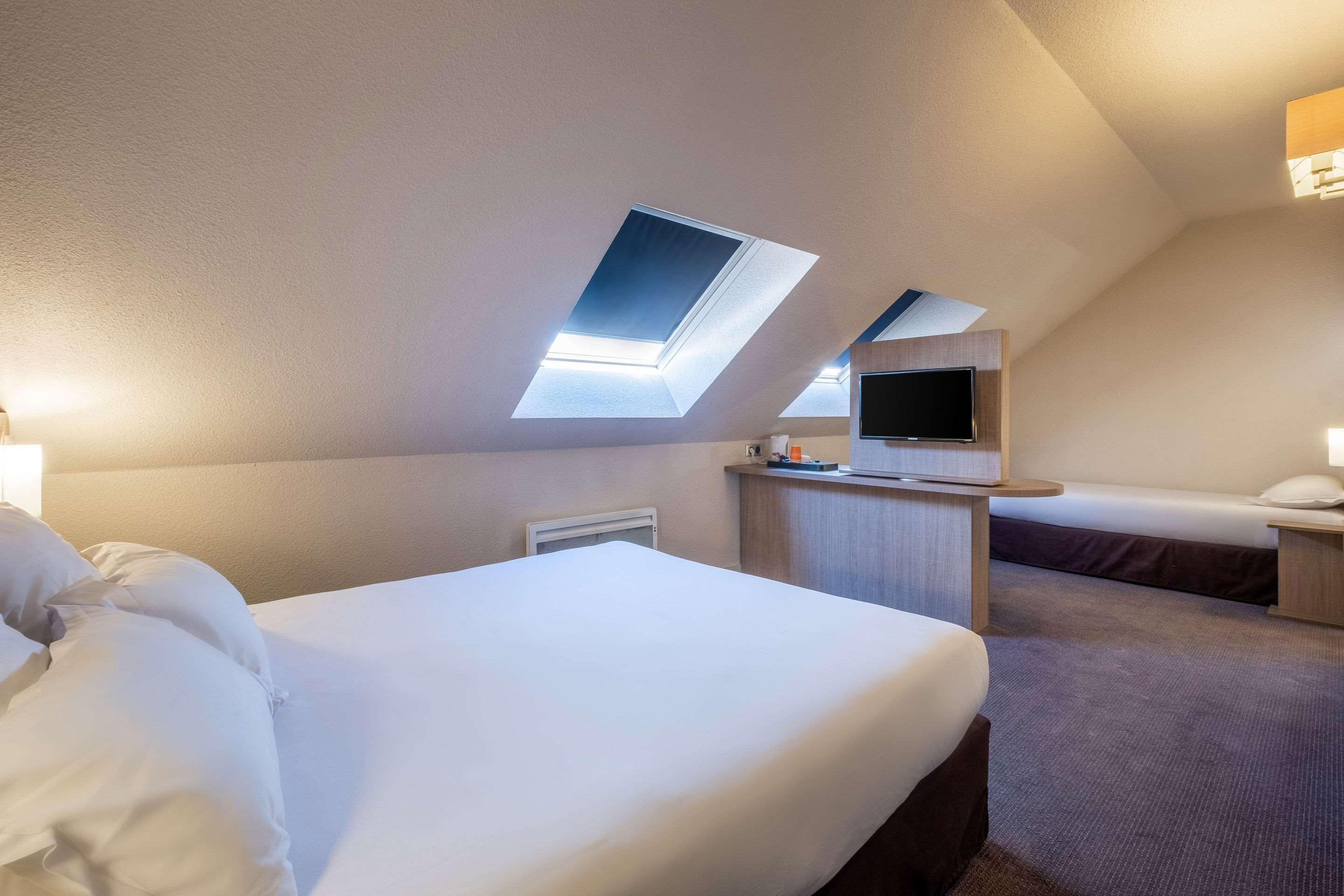 Comfort Hotel Linas - Montlhery Bagian luar foto