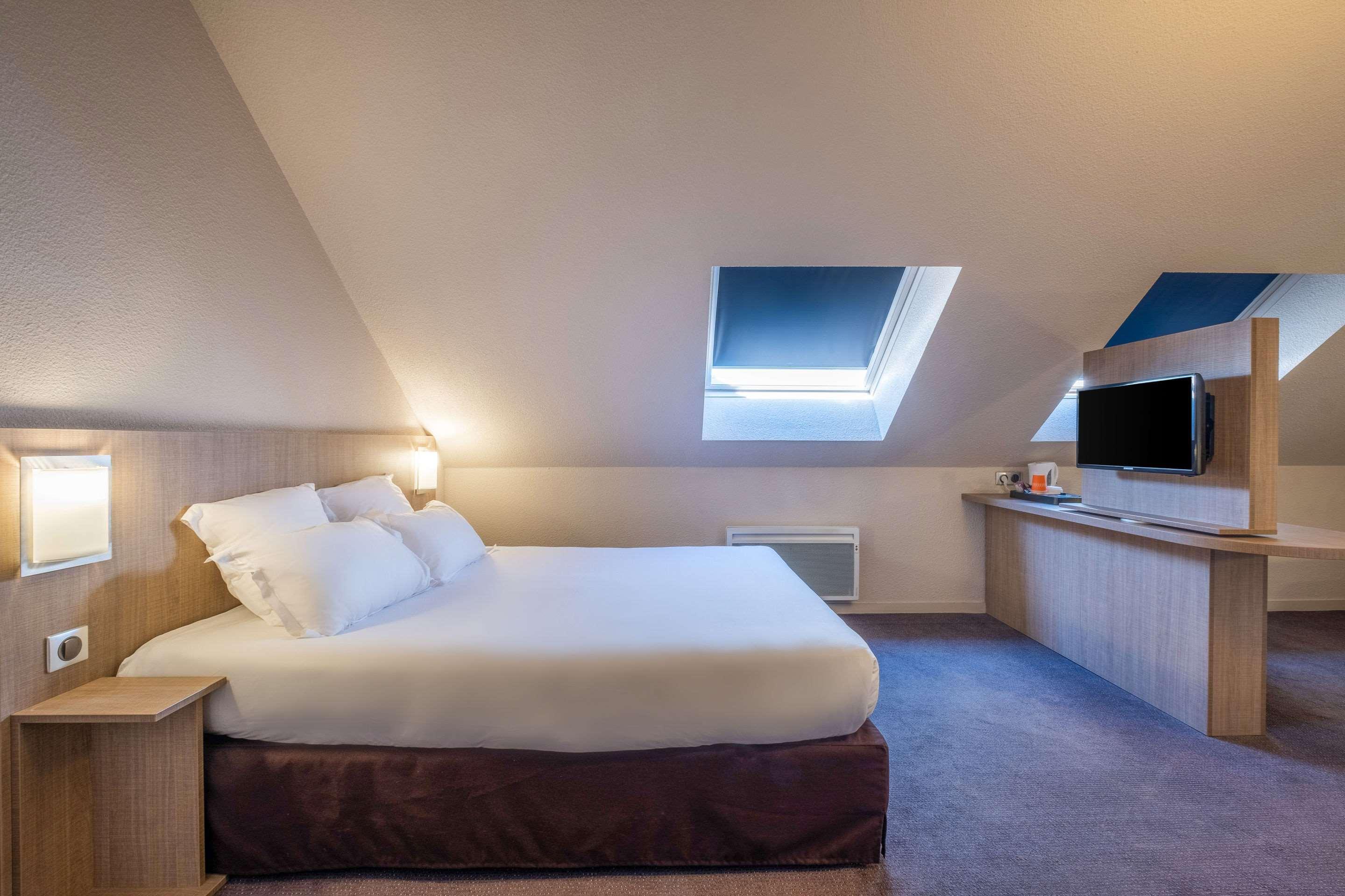 Comfort Hotel Linas - Montlhery Bagian luar foto