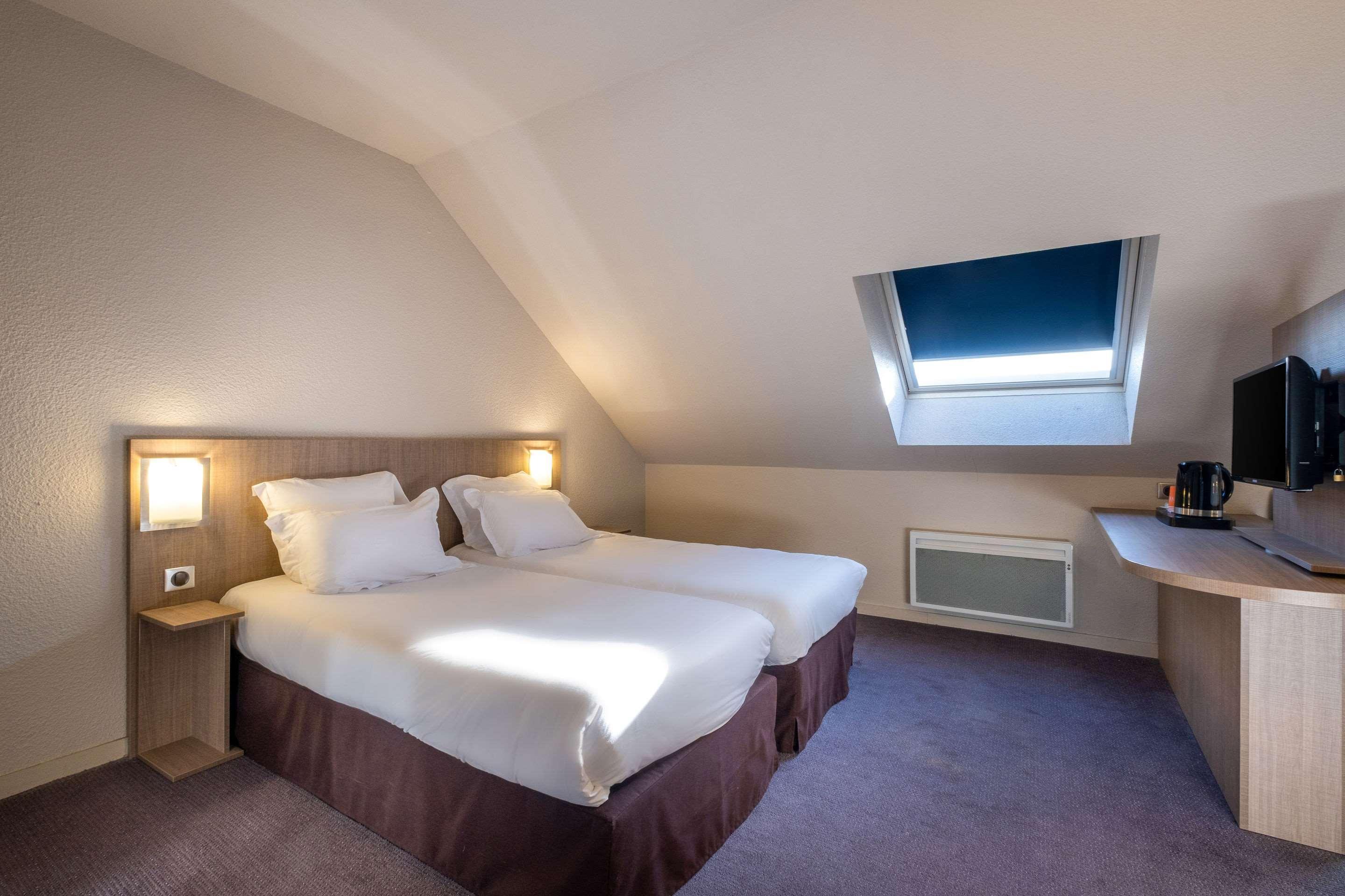 Comfort Hotel Linas - Montlhery Bagian luar foto