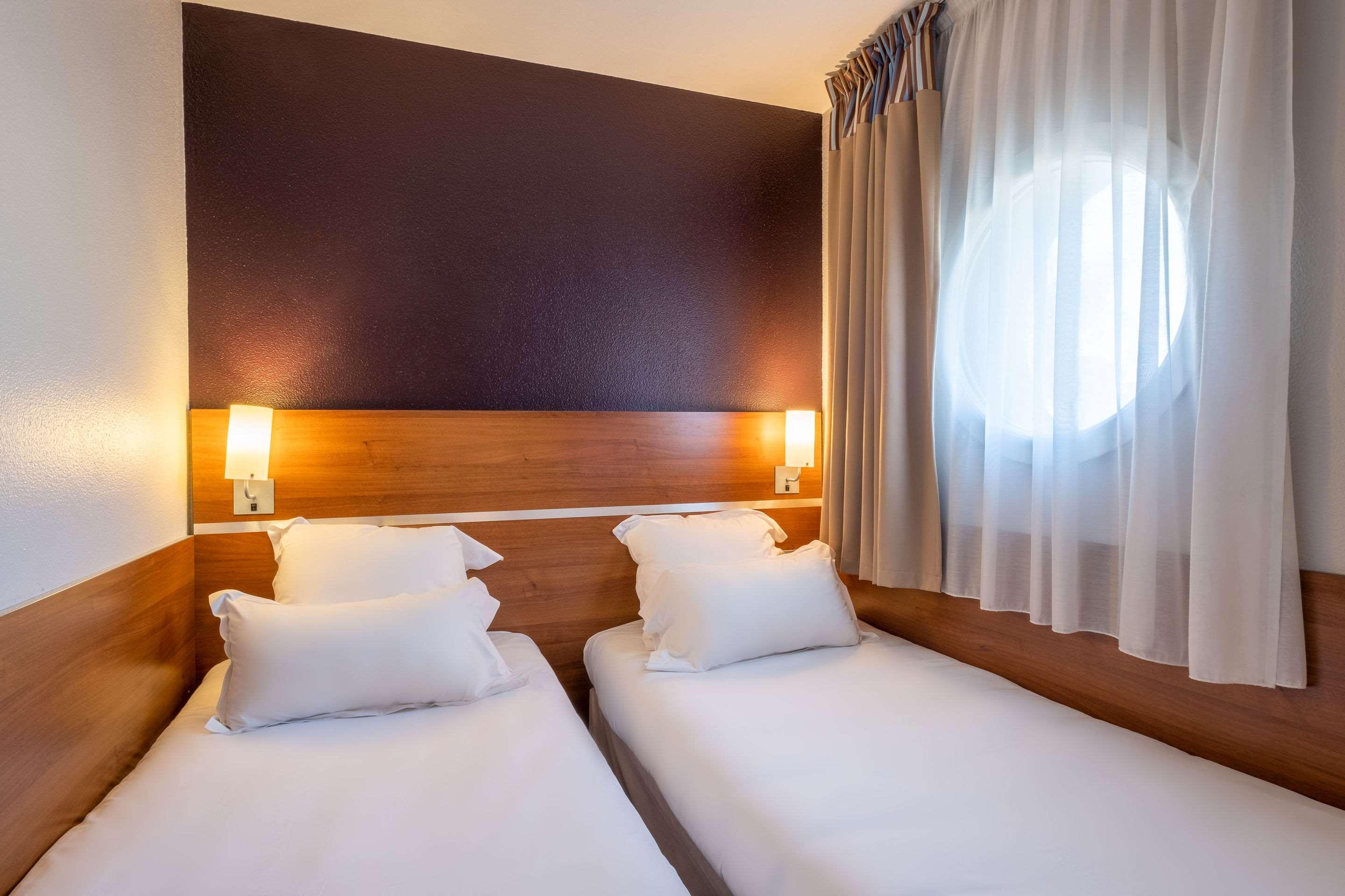 Comfort Hotel Linas - Montlhery Bagian luar foto