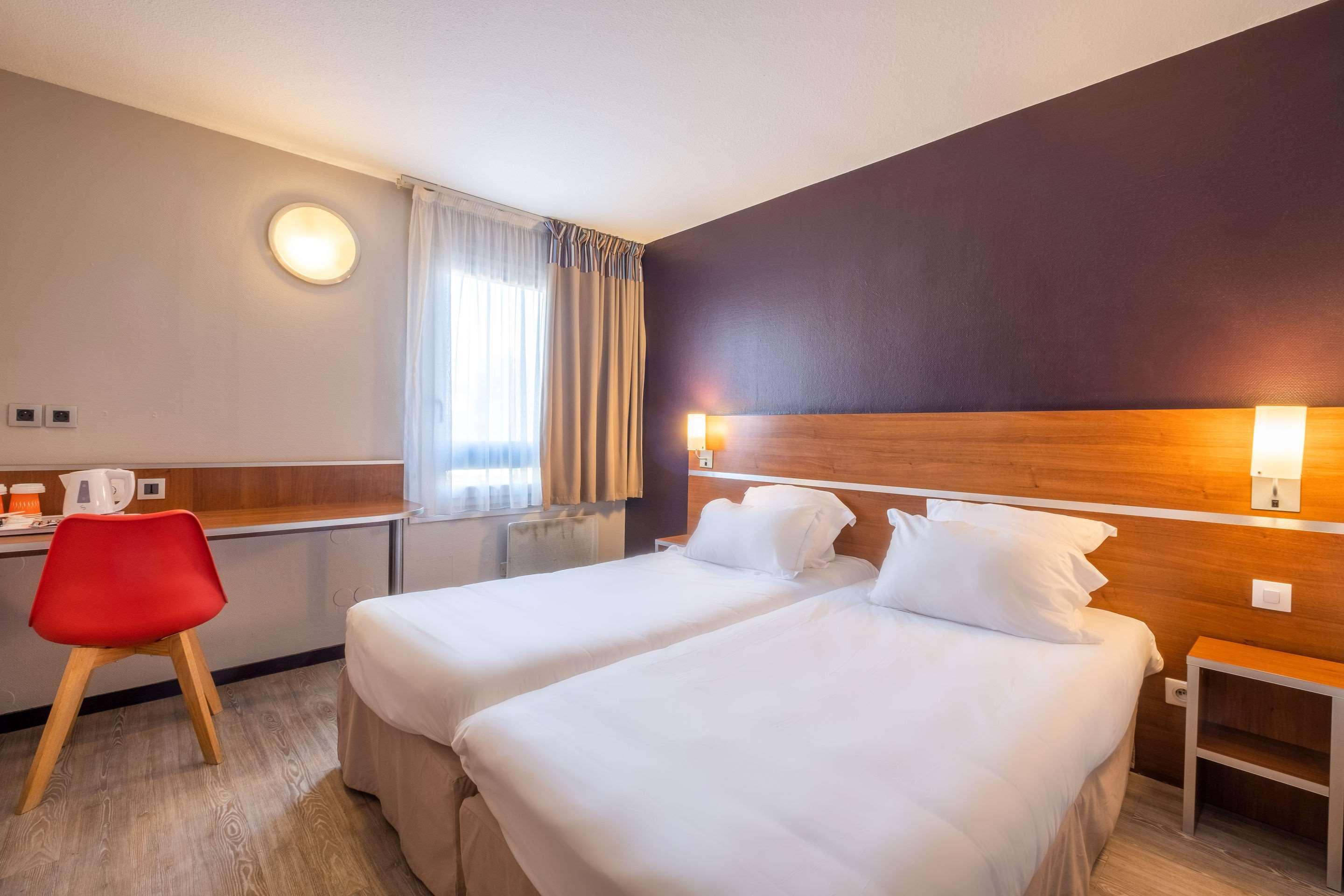Comfort Hotel Linas - Montlhery Bagian luar foto
