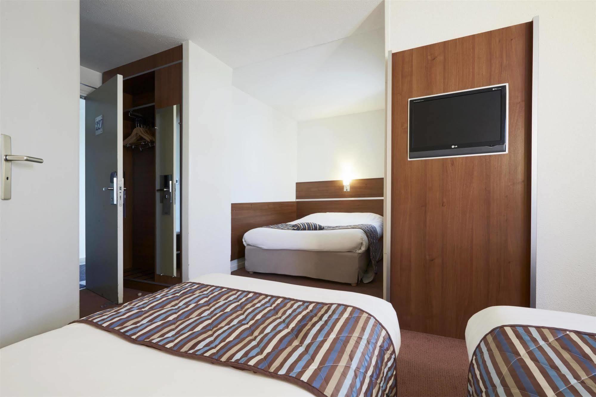 Comfort Hotel Linas - Montlhery Bagian luar foto