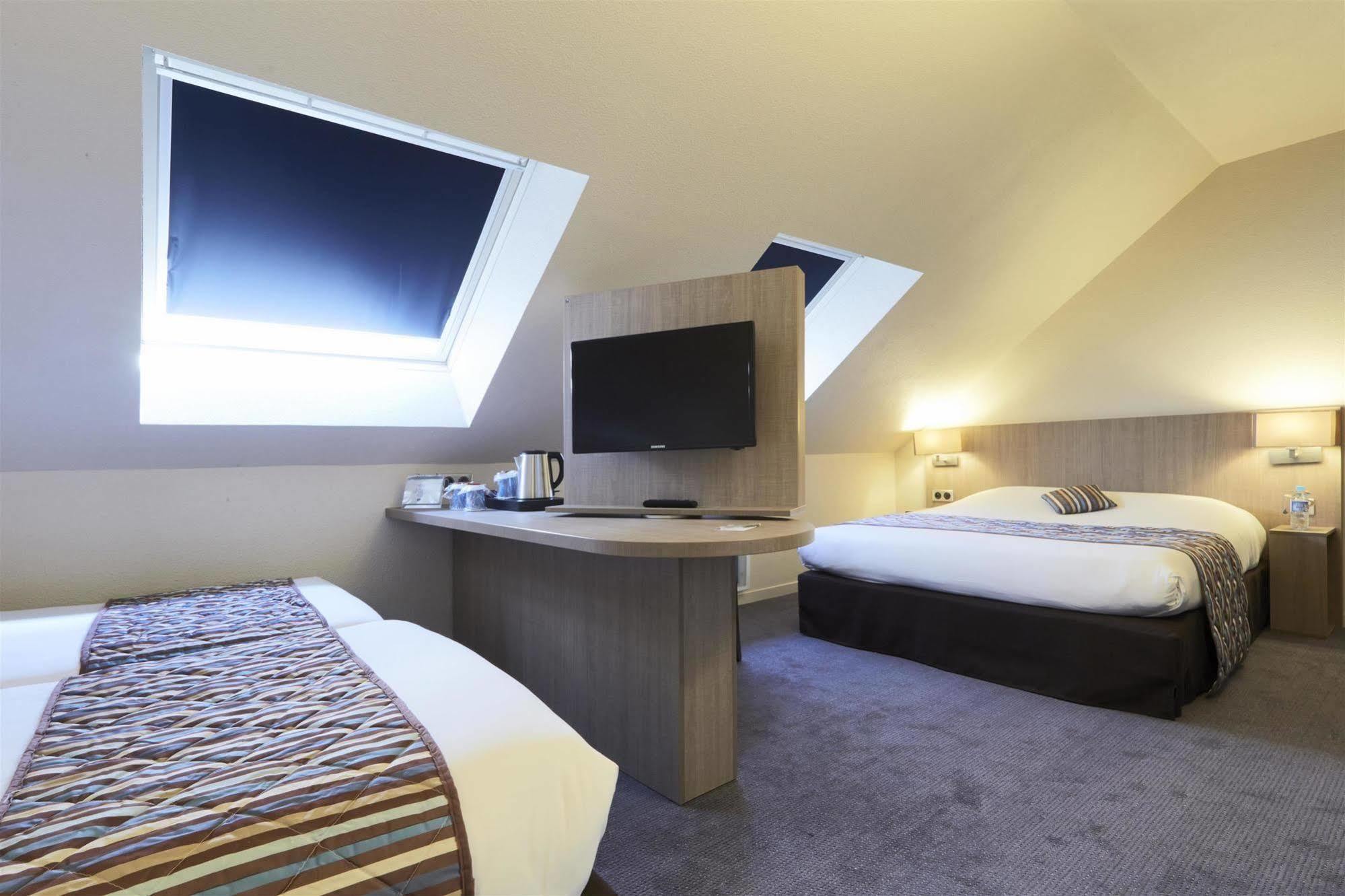 Comfort Hotel Linas - Montlhery Bagian luar foto