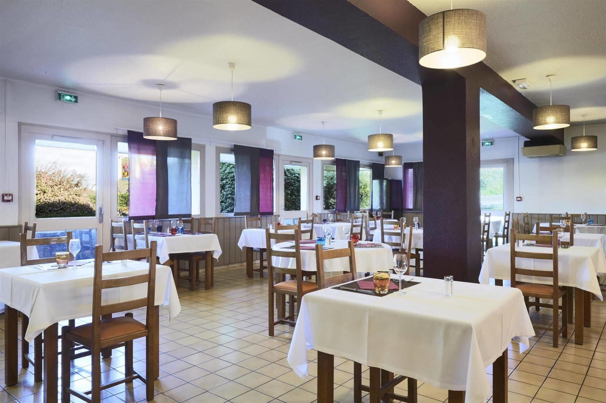 Comfort Hotel Linas - Montlhery Bagian luar foto